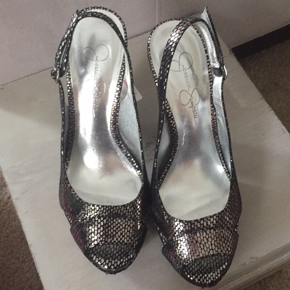 Jessica Simpson platforms - Picture 2 of 3